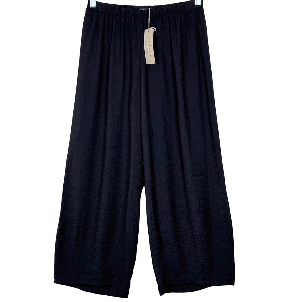 NEW Cut Loose XS Black Barrel Leg Crop Pant Darted Hem USA Lagenlook Avant Garde